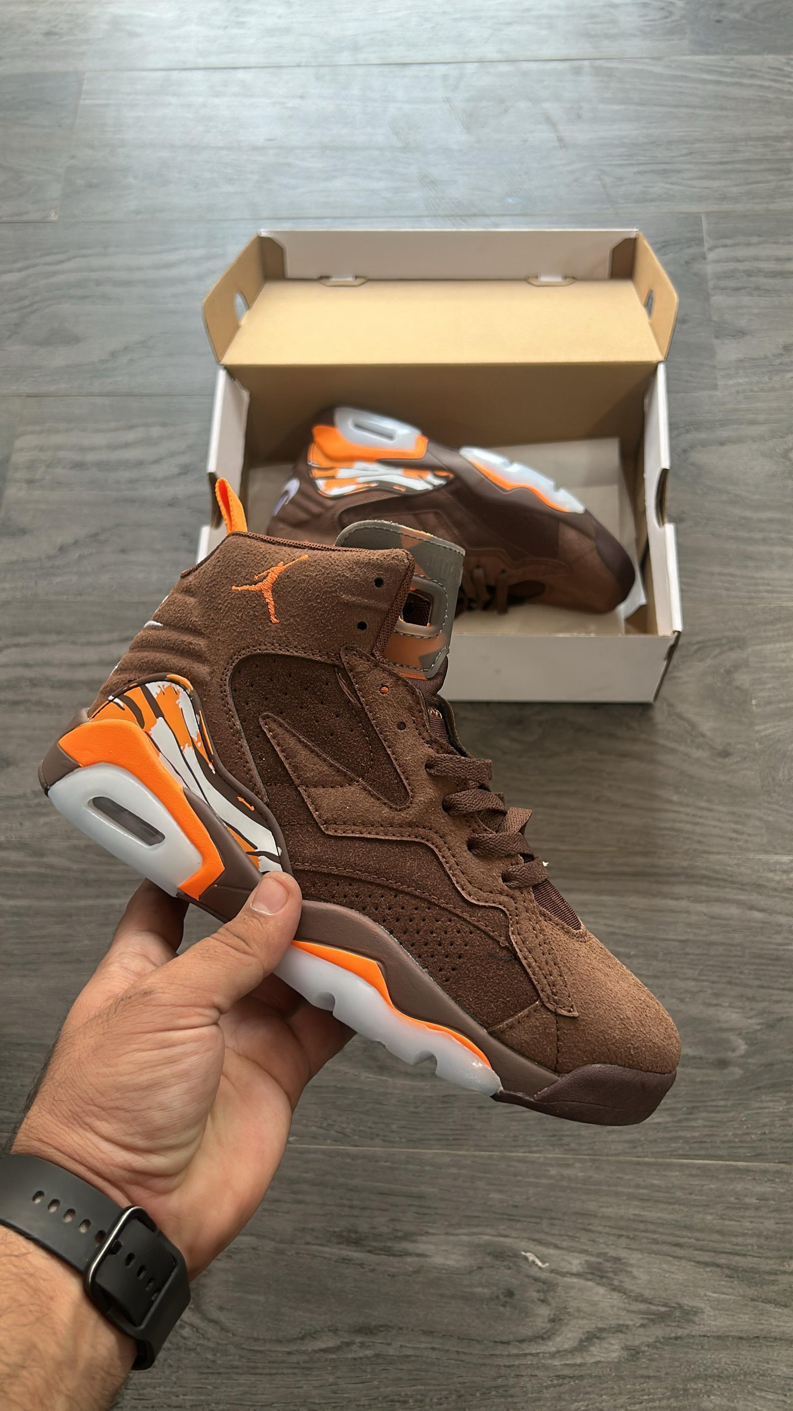JORDAN 6 JUMPMAN