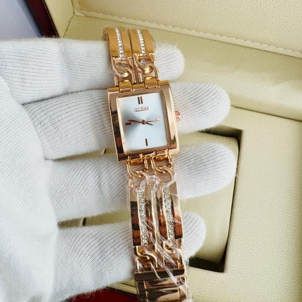 GUESS WATCH